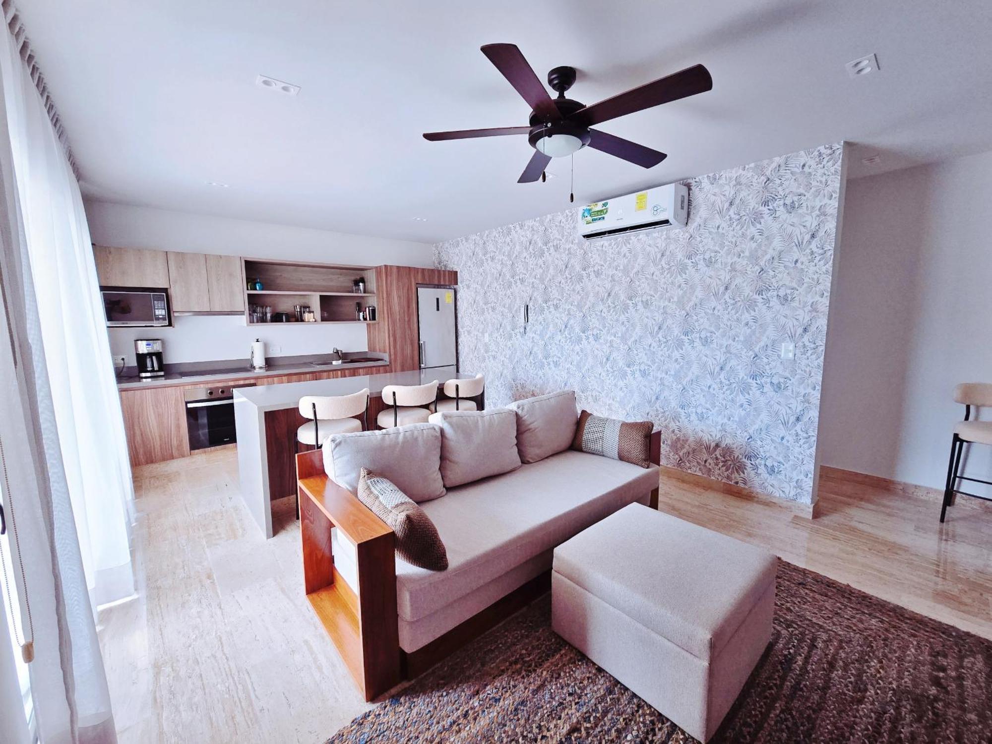 1 Bedroom With King Bed And Balcony With Amenities View